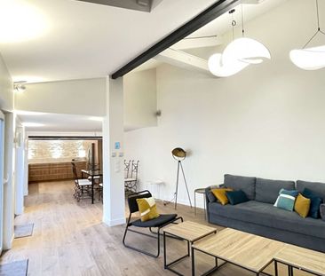 Maison • Paris 13ème - Photo 2