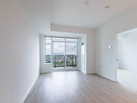 For Lease - 2495 Eglinton Avenue Unit# 1002, Mississauga, Ontario - Photo 2