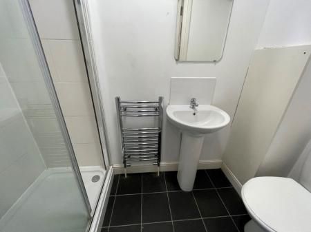 London Road, Leicester - Photo 1