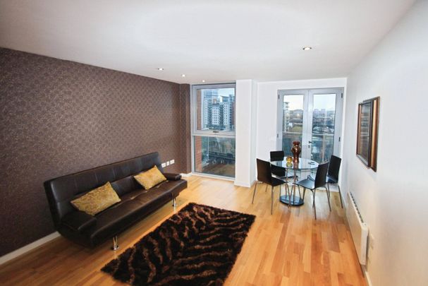 2 bedroom apartment to rent - Photo 1