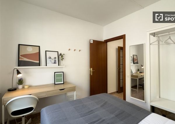 Carrer de Buenaventura Muñoz, Barcelona, Catalonia 08018