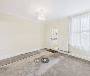 2 bedroom property to rent - Photo 1
