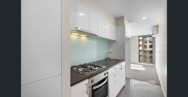 City Livings At It's Best! - Photo 1