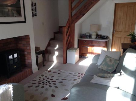 2 bedroom house to rent - Photo 2