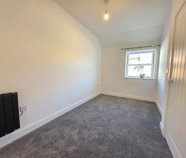 2 bedroom maisonette to rent - Photo 3