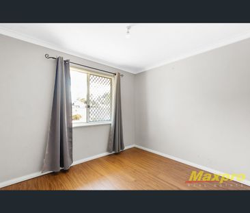 14 Parer Close, Thornlie, WA 6108 - Photo 5