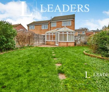 3 bedroom semi-detached house to rent - Photo 6