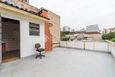 Cobertura com 3 quartos e 115m² para alugar em Rio Branco, Porto Alegre. - Foto 4