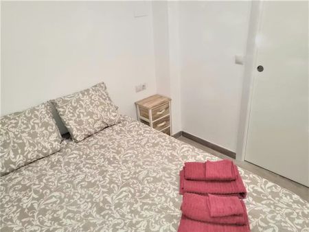 Calle Parras, Sevilla, Andalusia 41002 - Photo 4