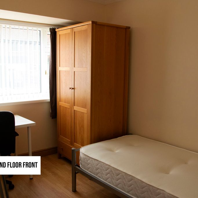 4 Bed Student Accommodation - Photo 1