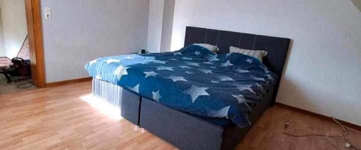 Helle 2-Zimmer-Wohnung mit Einbauküche - Photo 1