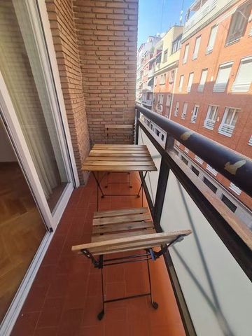 Calle de Sagunto, Madrid, Community of Madrid 28010 - Photo 5