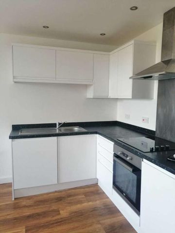 Skerton Road, Old Trafford, M16 - Photo 5