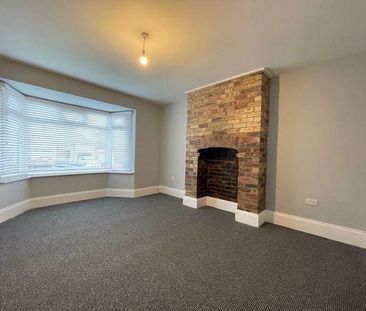 2 bedroom ground floor flat to rent - Photo 1