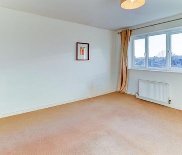 2 BED Flat To rent - Photo 6