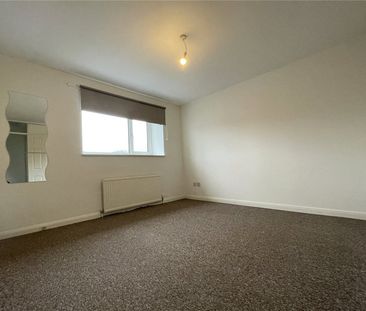 Redlake Drive, Taunton, Somerset, TA1 - Photo 6