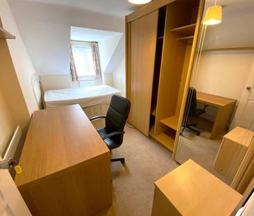 5 bedroom detached house to rent - Photo 6