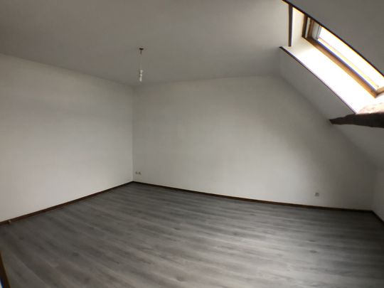 Location Appartement 2 pièces 34m² ST DENIS DE L HOTEL 45550 - Photo 1