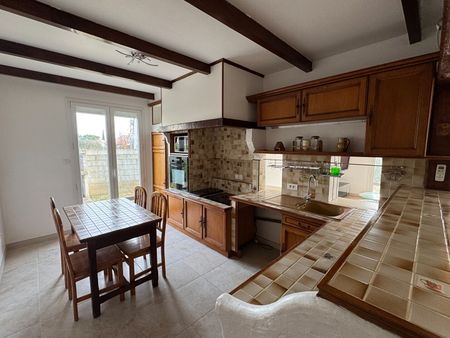 A LOUER VILLA SIGEAN JARDIN GARAGE - Photo 2