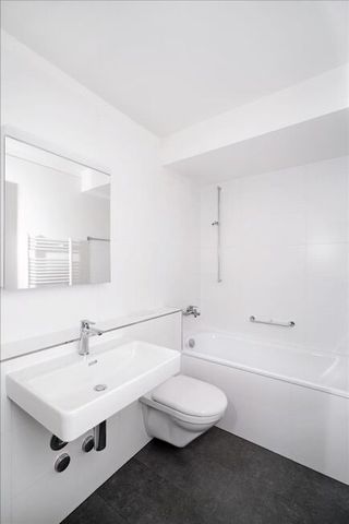 Find your new apartment in Binningen - Photo 3