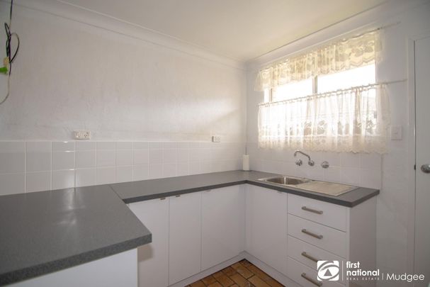 TWO BEDROOM WELL SIZED UNIT - Photo 1