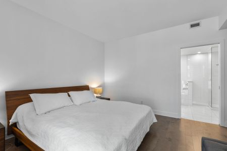 Condo for rent, Montréal (Côte-des-Neiges/Notre-Dame-de-Grâce) - Photo 4