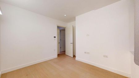1 bedroom ground floor flat to rent - Photo 2