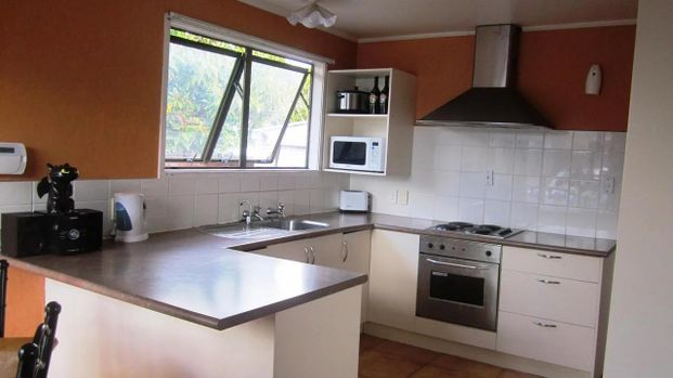 24 Palmers Road, Clendon Park - Photo 1