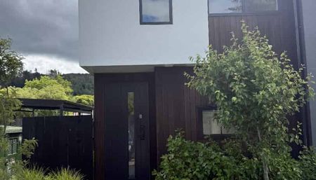 2 Bedroom Townhouse - Photo 5