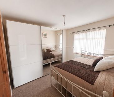 24 Bruce Avenue, Comber, BT23 5BW - Photo 3
