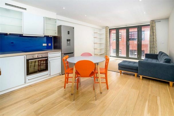 Disney Place, London Bridge, SE1 - Photo 1