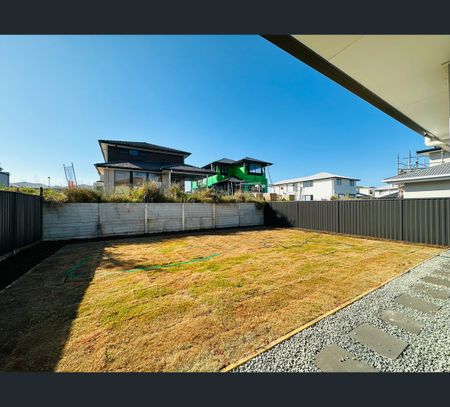 18 Churchill place, Pallara, Qld 4110 - Photo 3