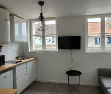 Location Appartement 2 pièces 21m² ST OMER 62500 - Photo 2