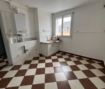 Location Appartement 5 pièces 98m² - Photo 1