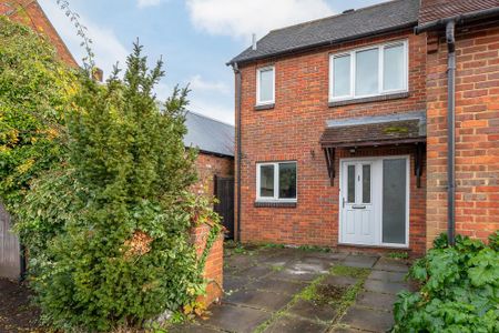 1 bedroom end of terrace house to rent - Photo 4