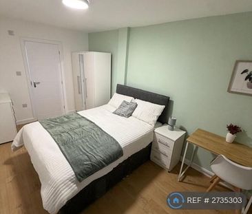 1 bedroom in a house share to rent - Photo 2