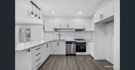 Contemporary And Convenient Living! - Photo 4