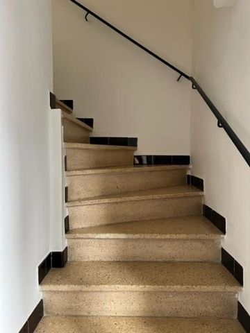 Location Maison 2 pièces 53m² LE VAL 83143 - Photo 3