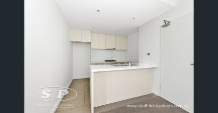 Modern 2 Bedroom Apartment in Prime Location - Photo 4