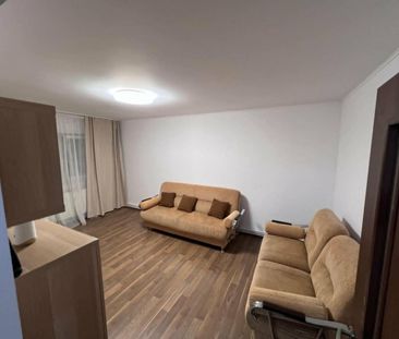P-ta Gorjului-Moinesti,5 minute Metrou,apartament 3 camere cu centrala - Photo 6