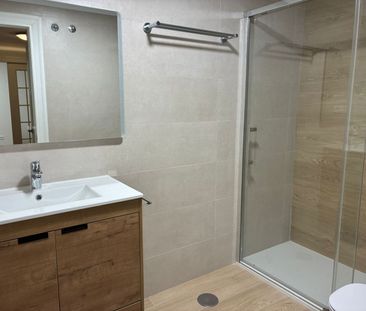 Piso de alquiler en Gijón - Cabrales, 112, Barrio del Centro - Photo 2