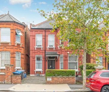 2 bedroom flat to rent - Photo 6