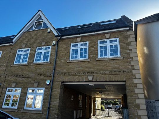 2 bedroom flat to rent - Photo 1