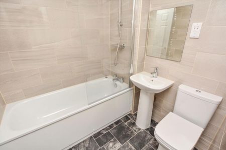 3 bedroom maisonette to rent - Photo 5