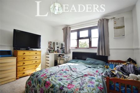 2 bedroom apartment to rent Mulberry Gardens, Witham, CM8 - Photo 5