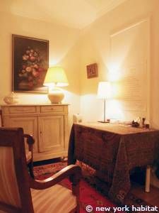 Logement à Paris, Location meublée - Photo 1