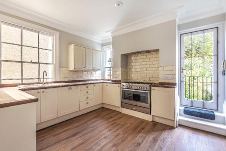 3 bedroom detached house to rent - Photo 4