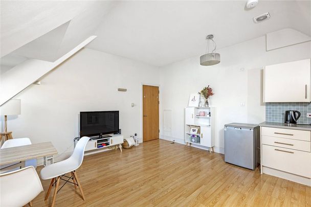1 bedroom apartment to rent - Photo 1