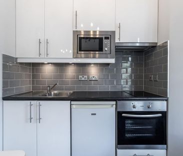 Studio to rent - Photo 4