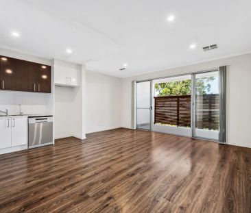 2/9 Regency Road - Photo 1